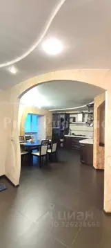 3-к кв. Омская область, Омск ул. Рождественского, 9/3 (124.1 м)