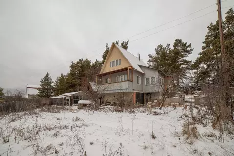 Дом в Свердловская область, Белоярский муниципальный округ, с. ...