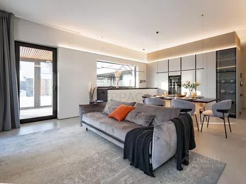 Дом в Ленинградская область, Ломоносовский район, Пениковское с/пос, ...