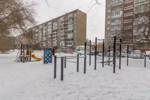 1-к кв. Челябинская область, Челябинск ул. Мамина, 11 (41.0 м)
