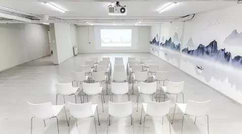 Офис в Краснодарский край, Сочи Красная Поляна пгт, ул. Волоколамская, ...