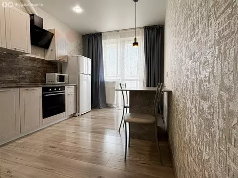 1-комнатная квартира: Краснодар, Сормовская улица, 1/6 (39.2 м)