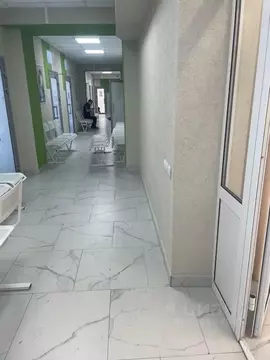 Помещение свободного назначения в Омская область, Омск Радуга мкр, ул. ...