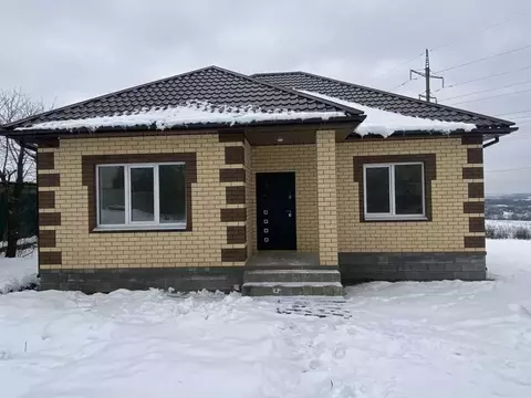 Дом в Белгородская область, Белгородский район, Дубовское с/пос, с. ...