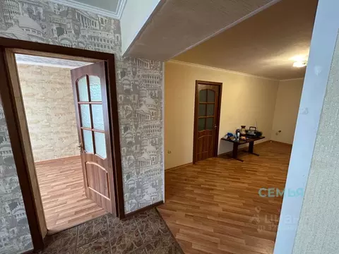 4-к кв. Северная Осетия, Владикавказ Иристонская ул., 15 (80.0 м)