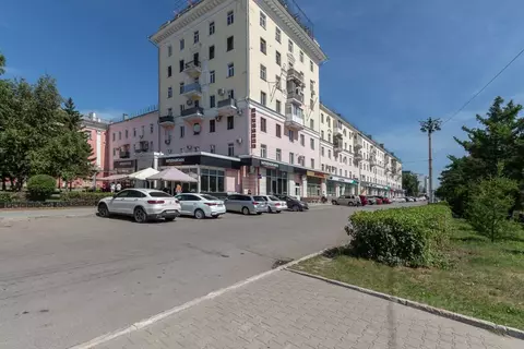 Помещение свободного назначения в Алтайский край, Барнаул ул. ...