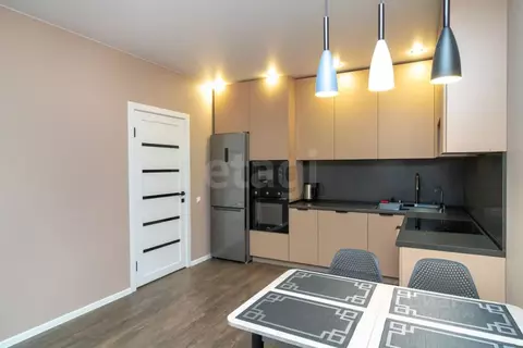 1-к кв. Тюменская область, Тюмень ул. Ивана Чистякова, 5 (40.0 м)