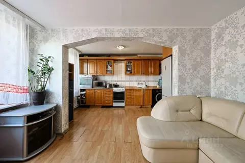 3-к кв. Калининградская область, Калининград ул. Черняховского, 8 ...