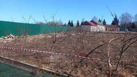 Участок в Москва № 92 кв-л,  (4.0 сот.)