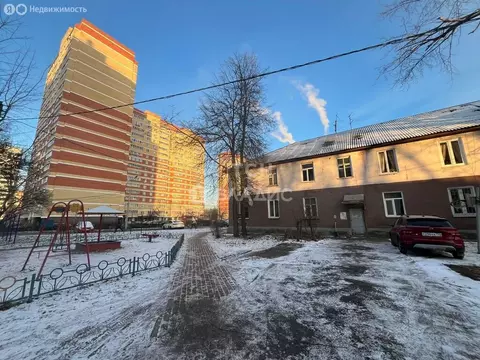 1к в -комнатной квартире (12.8 м)