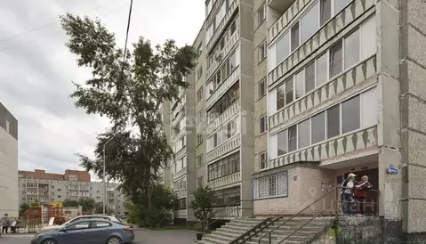 2-к кв. Тюменская область, Тюмень ул. Баумана, 112 (45.6 м)