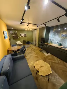 2-к кв. Тюменская область, Тюмень ул. Республики, 204к10 (73.5 м)