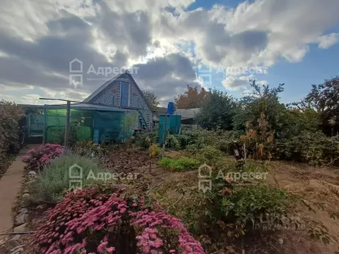 Дом в Волгоградская область, Светлоярский район, Большечапурниковское ...