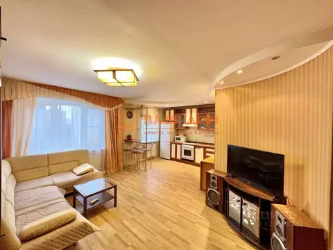 3-к кв. Тульская область, Тула ул. Марата, 30 (66.0 м)