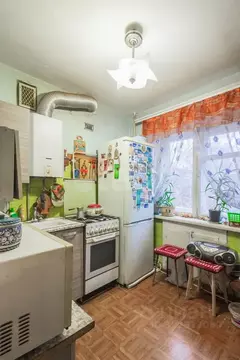 2-к кв. Вологодская область, Вологда наб. 6-й Армии, 197 (42.0 м)