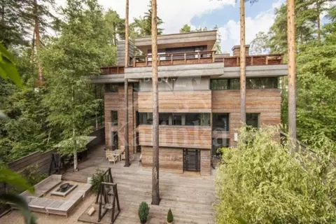 Дом в Московская область, Одинцовский городской округ, д. Жуковка, ...