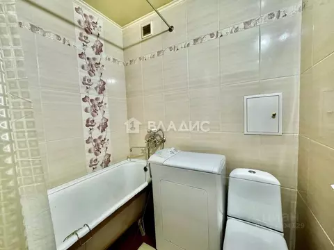 2-к кв. Иркутская область, Ангарск 13-й мкр, 1 (45.3 м)