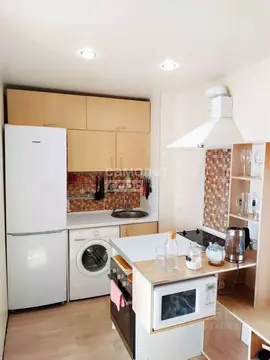 2-к кв. Самарская область, Тольятти Революционная ул., 7к1 (34.0 м)