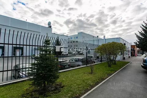 Офис в Новосибирская область, Новосибирск ул. Петухова, 35/2 (427 м)