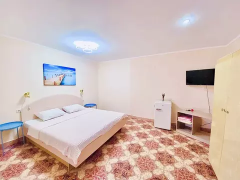 Комната Крым, Черноморский район, Оленевское с/пос, с. Оленевка ул. ...