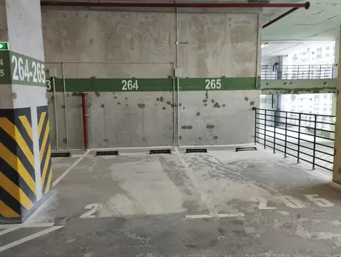 Гараж в Свердловская область, Екатеринбург ул. 8 Марта, 204/2 (16 м)