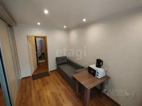 Комната Свердловская область, Екатеринбург ул. Гурзуфская, 18 (12.0 м)