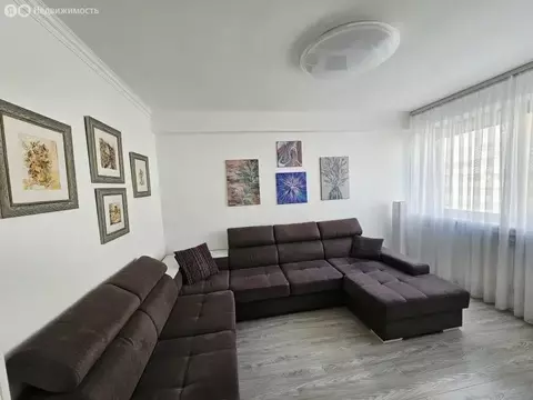 2-комнатная квартира: Евпатория, проспект Победы, 50 (52 м)