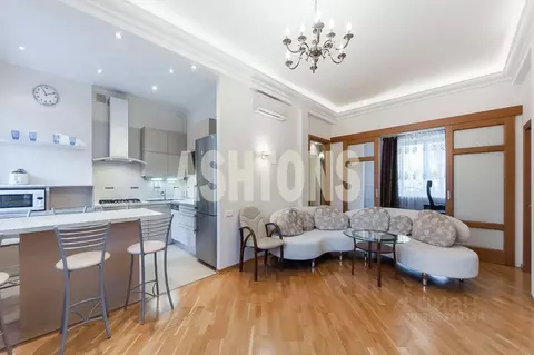 4-к кв. Москва Малая Бронная ул., 36 (100.0 м)