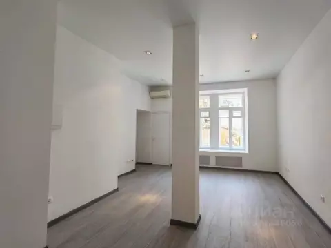 Офис в Москва Тверская ул., 12С7 (15 м)