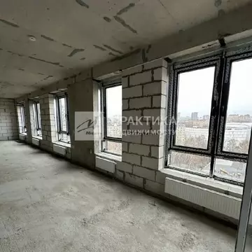 Продается 3-комнатная квартира