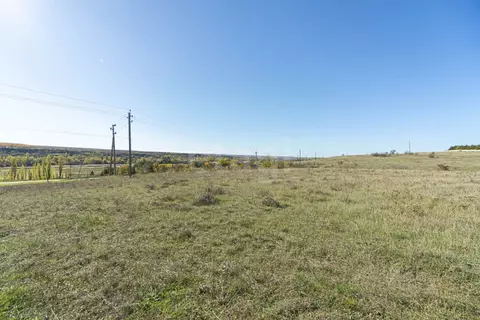 Участок в Крым, Бахчисарайский район, Каштановское с/пос, с. Отрадное ...