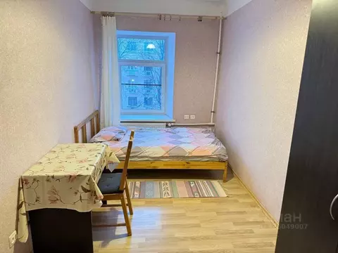 Комната Санкт-Петербург 13-я Васильевского острова линия, 46А (11.0 м)