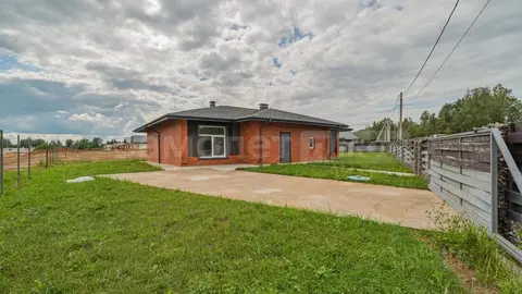 Дом в Московская область, Наро-Фоминский городской округ, д. Берюлево ...