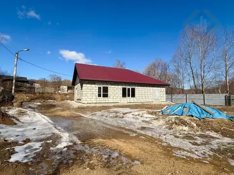 Дом в Приморский край, Партизанский муниципальный округ, с. Голубовка ...