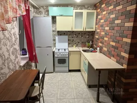 3-к кв. Тульская область, Алексин ул. 50 лет ВЛКСМ, 8А (67.0 м)