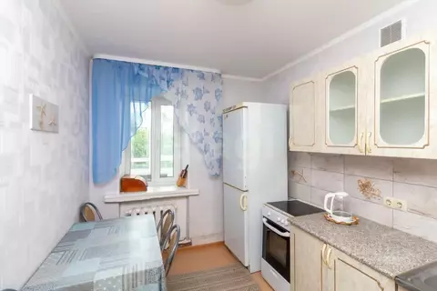 3-к кв. Тюменская область, Тюмень ул. Спорта, 93 (59.7 м)