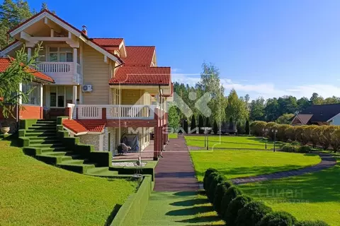 Дом в Ленинградская область, Приозерский район, Громовское с/пос, пос. ...