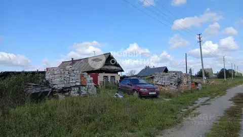 Дом в Свердловская область, Богданович муниципальный округ, с. ...