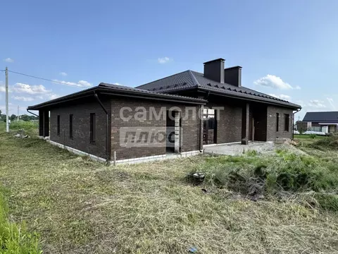 Дом в Брянская область, Брянский район, Снежское с/пос, с. Толмачево  ...