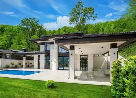 Дом в Краснодарский край, Сочи городской округ, с. Казачий Брод  (282 ...