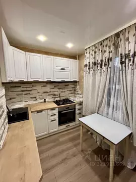 4-к кв. Удмуртия, Ижевск ул. Труда, 84 (68.8 м)