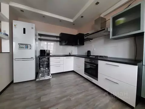 3-к кв. Башкортостан, Нефтекамск Комсомольский просп., 41 (87.0 м)