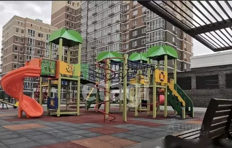 2-к кв. Краснодарский край, Новороссийск ул. Котанова, 7 (70.0 м)