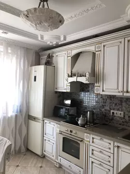 Продается 2-комнатная квартира