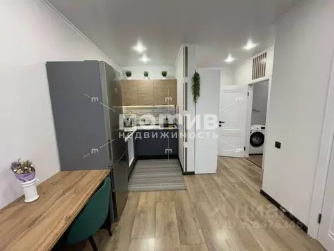 1-к кв. Тюменская область, Тюмень ул. Фармана Салманова, 3 (31.9 м)