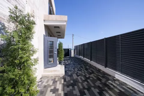 Дом в Краснодарский край, Сочи ул. Ворошиловградская, 256/8 (170 м)