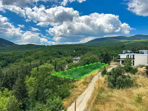 Участок в Крым, Алушта муниципальный округ, с. Виноградное  (7.0 сот.)