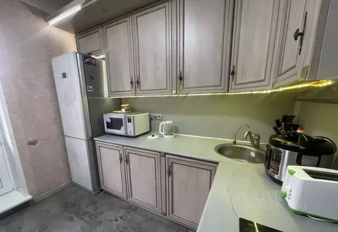 3-к кв. Москва, Москва, Троицк пл. Академическая, 3 (86.0 м)