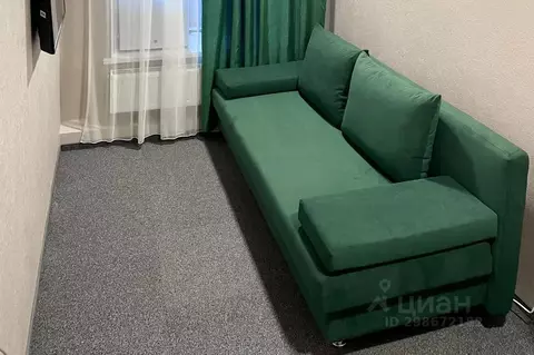 Комната Санкт-Петербург 14-я Васильевского острова линия, 97