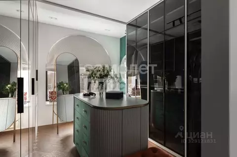 6-к кв. Москва ул. Паршина, 10 (182.0 м)